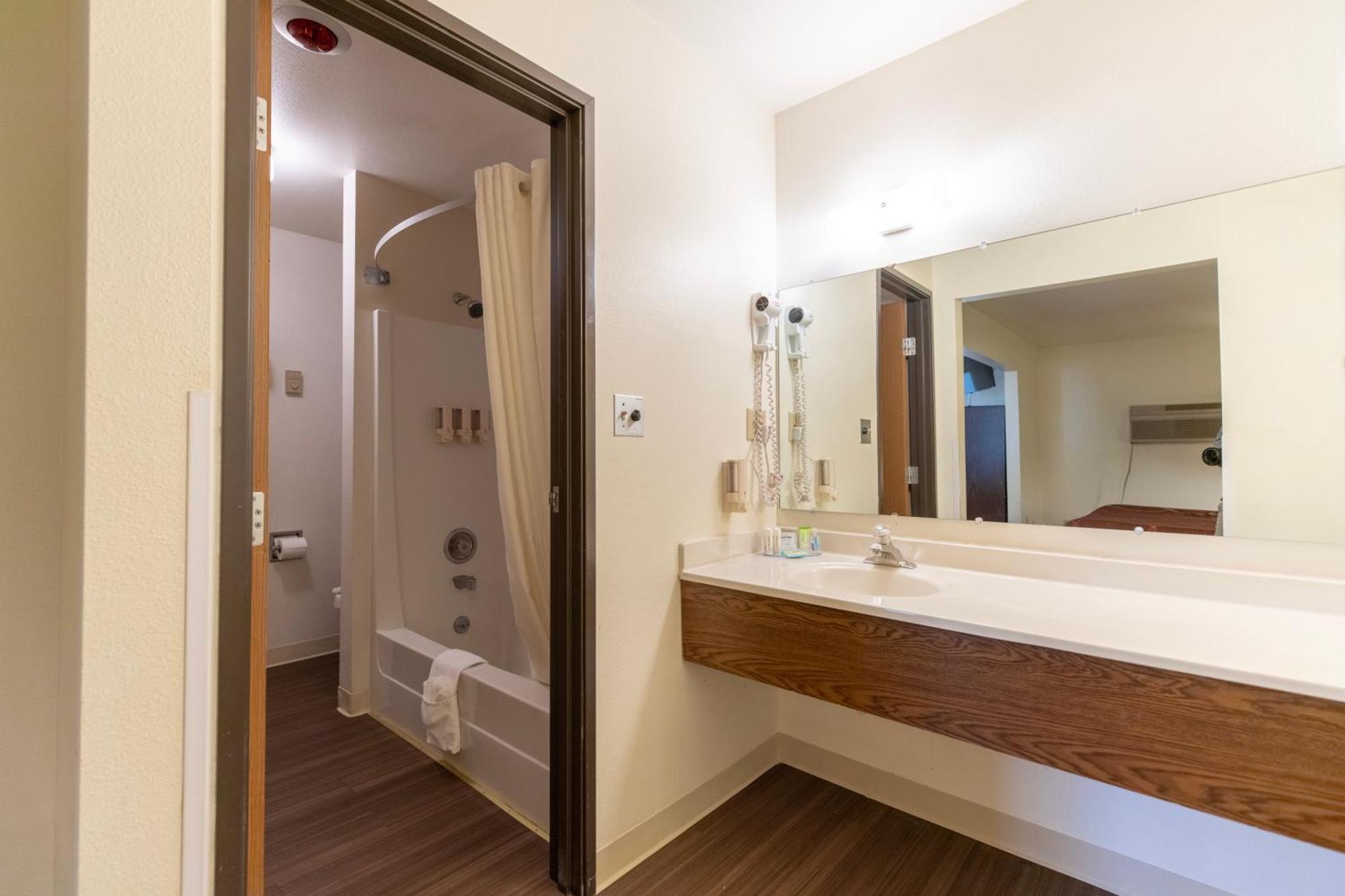 Mountain Vista Hotel West Yellowstone Δωμάτιο φωτογραφία